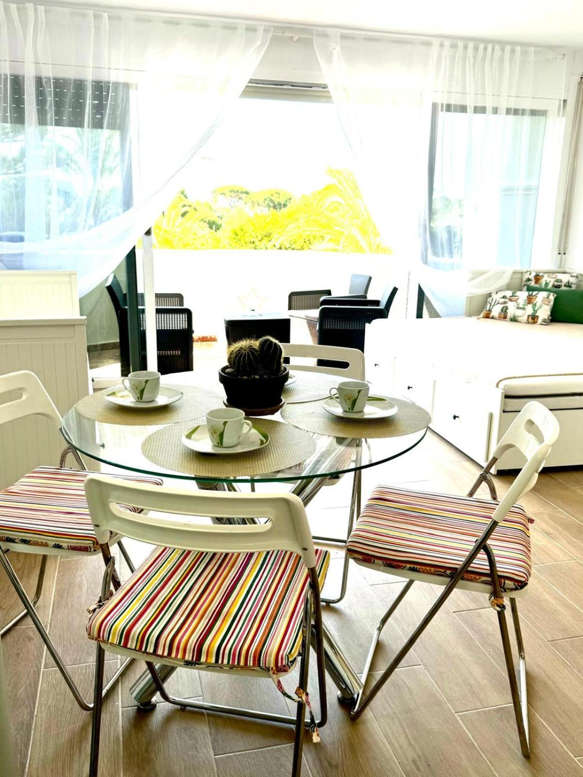 Julia'S Apartment Marbella Exterior photo